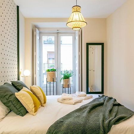 Apartamento Belmont Puerta del Sol Madrid Exterior foto
