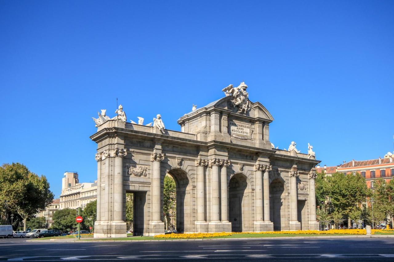 Apartamento Belmont Puerta del Sol Madrid Exterior foto
