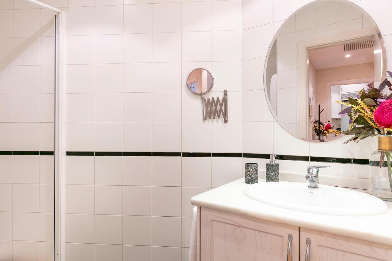 Apartamento Belmont Puerta del Sol Madrid Exterior foto