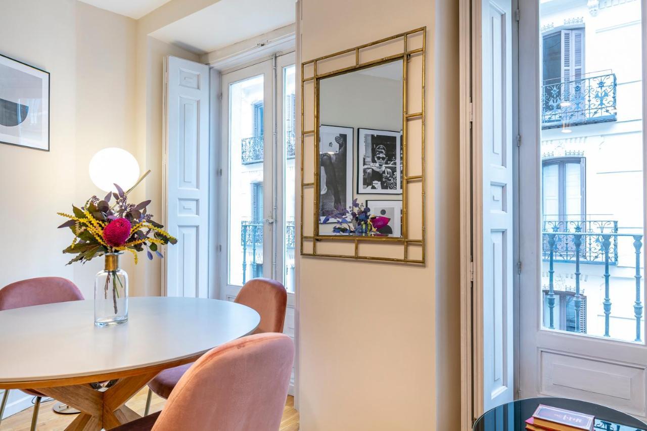 Apartamento Belmont Puerta del Sol Madrid Exterior foto