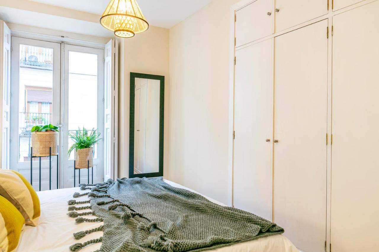 Apartamento Belmont Puerta del Sol Madrid Exterior foto